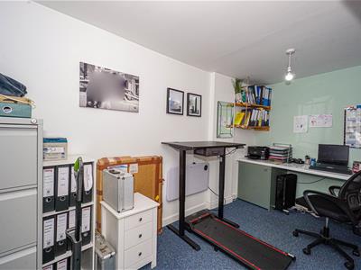 Picture 30